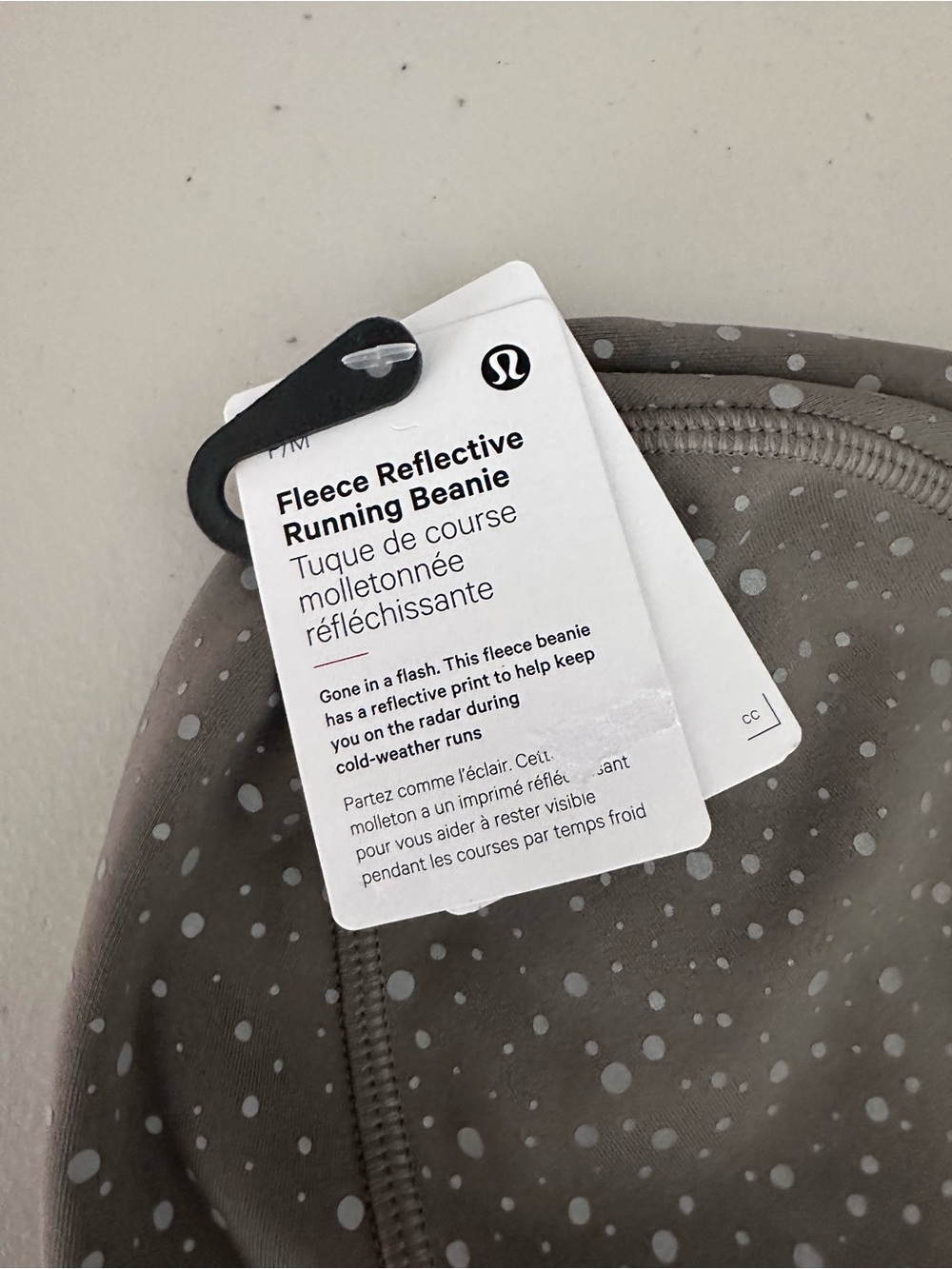 lululemon athletica Reflective Fleece Running Beanie UNISEX CARBON DUST - Picture 2 of 4